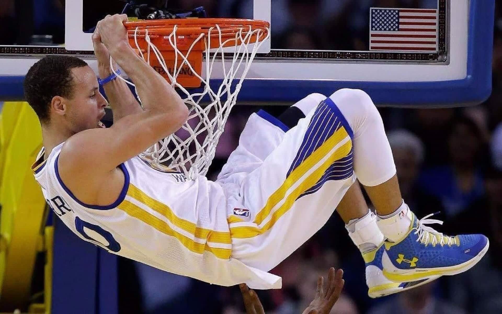 开云平台-贝恩数据全面爆炸，篮网战术压制老鹰，这一夜，个人英雄和团队篮球同时封神